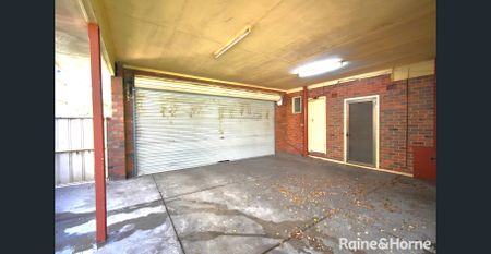 Spacious and Beautiful Home! - Photo 5