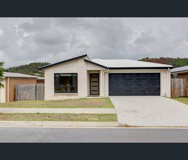 7 Conlan Court, Oxenford, Qld 4210 - Photo 4