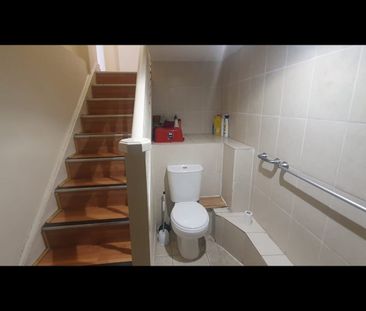 Room in a Shared Flat, Chichele Road, NW2 - Photo 6