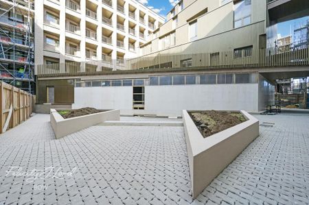 3 bedroom apartment to rent - Photo 4