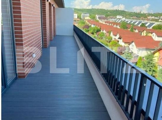 Penthouse LUX 110mp, 3 camere, terasa, parcare, zona Borhanci - Photo 1
