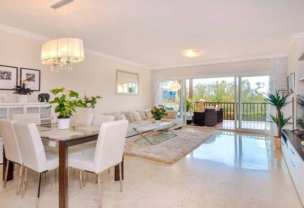 Luxury Flat for rent in Estepona, Andalusia - Foto 1