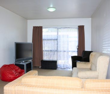 1E/47 Ireland Road, Panmure - Photo 2