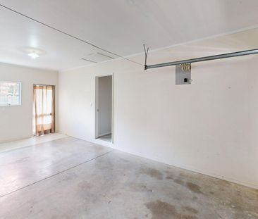 Levin - 2 Bedrooms - Photo 5