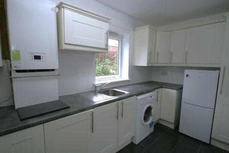 Bilsland Court, 1 Bed Bright Unfurnished Apartment, Possil Park – Available 15/12/2025 - Photo 4