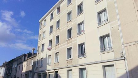 Location Appartement 1 pièce 26m² TOURS 37000 - Photo 3