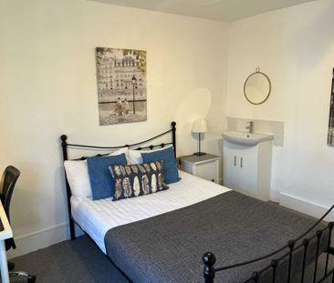 Room 6, 25 Springfield Road, Guildford, Surrey GU1 4DW - Photo 5