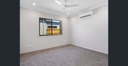 NEAR NEW 4 BEDROOM HOME WITH MEDIA ROOM - Photo 4