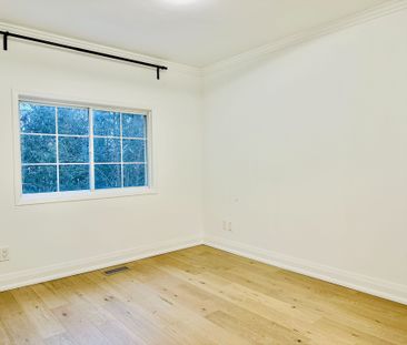 For Lease - 76 Mosaics Avenue, Aurora, Ontario - Photo 1