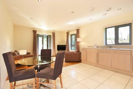 2 bedroom apartment to rent - Photo 3