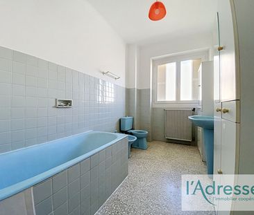 Location Appartement 3 pièces 84m² - Photo 4