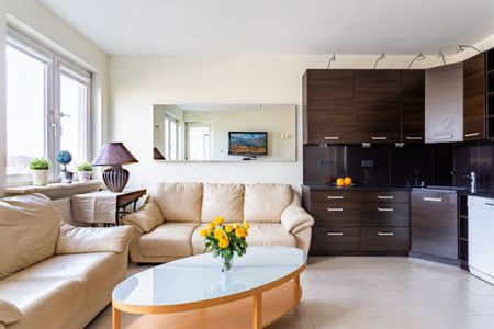 Do wynajęcia gustowny apartament blisko metra 61.5 m² - Фото 2