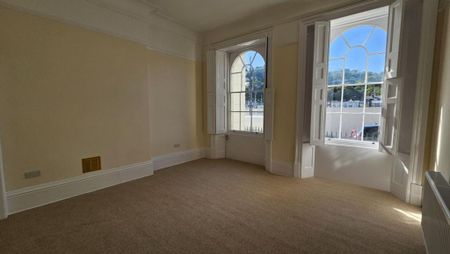 5 bedroom apartment to rent - Photo 3