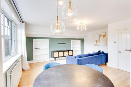 2 bedroom flat to rent - Photo 2