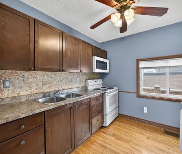 For Lease - 114 Burton Avenue, Barrie, Ontario - Photo 4