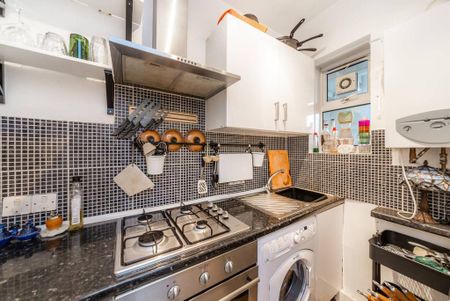 Studio to rent - Photo 4