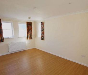 3 bedroom detached house to rent - Photo 2
