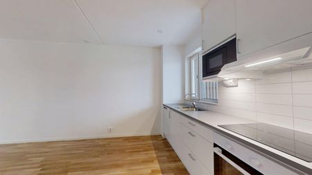 Stridsvagnsvägen 32G - Photo 3