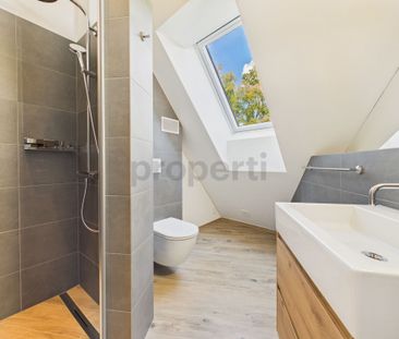 Attikawohnung direkt am Waldrand mit Zürichseeblick, Minergie-Stand... - Foto 4