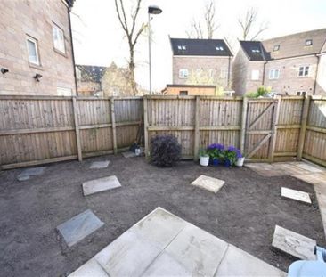 West Park Mews, Macclesfield - Photo 4