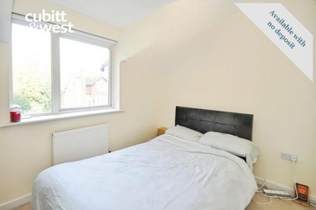 4 bedroom terraced house to rent - Photo 4