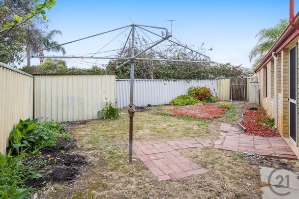 Family Home in Quiet Cul-De-Sac - Photo 1