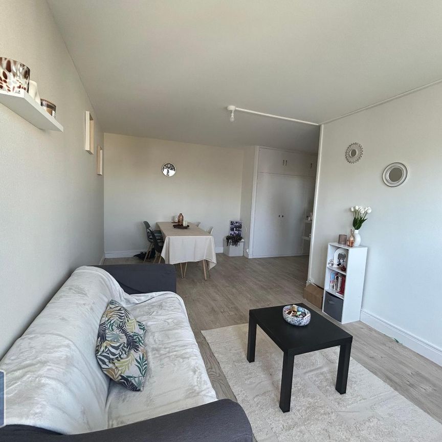 Location Appartement 2 pièces 42m² LE MANS 72000 - Photo 1