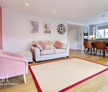 2 bedroom apartment to rent - Photo 2