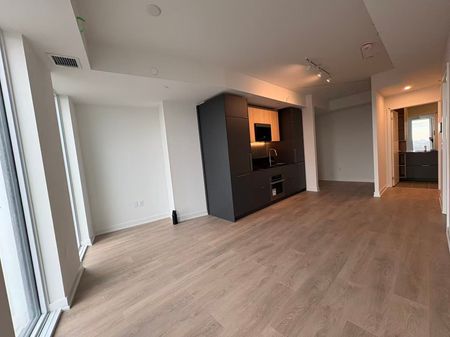 For Lease - 1 Fairview Road Unit# 519, Mississauga, Ontario - Photo 4