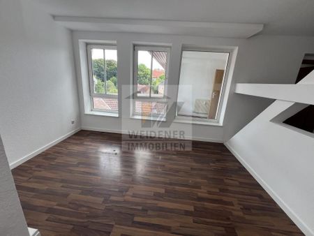 Renovierte 4 Zimmer Wohnung mit neuer Einbauküche im Herzen von Weida! - Photo 2