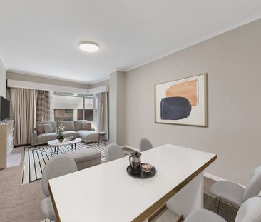 Modern One-Bedroom Apartment in Prime St Kilda Road Location - Photo 3