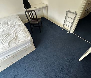 Room in a Shared House, Hendale Avenue, NW4 - Photo 3