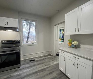 For Lease - 2 Mckenzie Street Unit# Unit 1, Caledon, Ontario - Photo 4