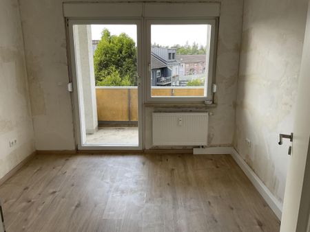 Moderne 3-Zimmer-Wohnung mit kleinem Balkon - Photo 3