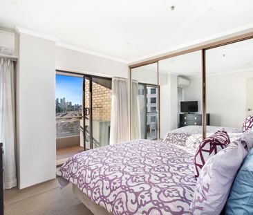 A Superb One Bedroom Apartment with Secure Parking in the Heart of ... - Photo 4