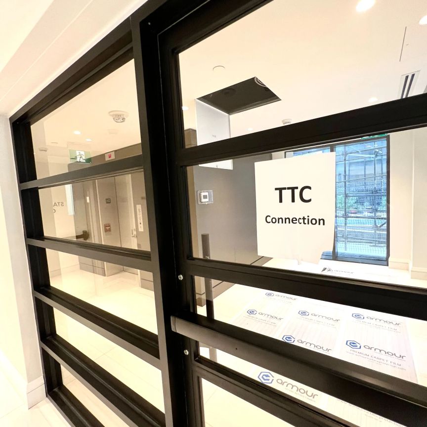 39 Roehampton Avenue #2001 - Photo 1