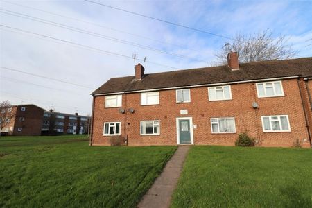 1 BED House To rent - Photo 2