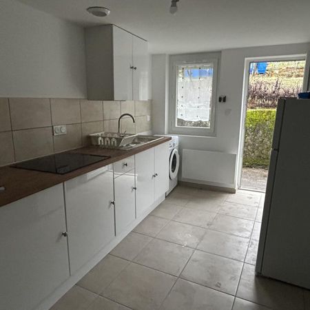 Location Appartement 1 pièce Meublé 28m² LE CREUSOT 71200 - Photo 3