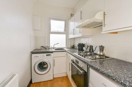 1 bedroom flat to rent - Photo 4