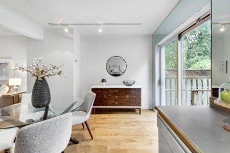 For Lease - 140 Helendale Avenue, Toronto, Ontario - Photo 4