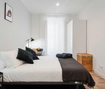 Calle de Carranza, Madrid, Community of Madrid 28004 - Photo 5