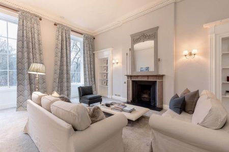 3 bedroom flat to rent - Photo 3