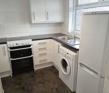 The Drive, Brentwood, Great Warley - Photo 6