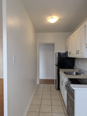 For Lease - 206 St George Street Unit# 403, Toronto, Ontario - Photo 1