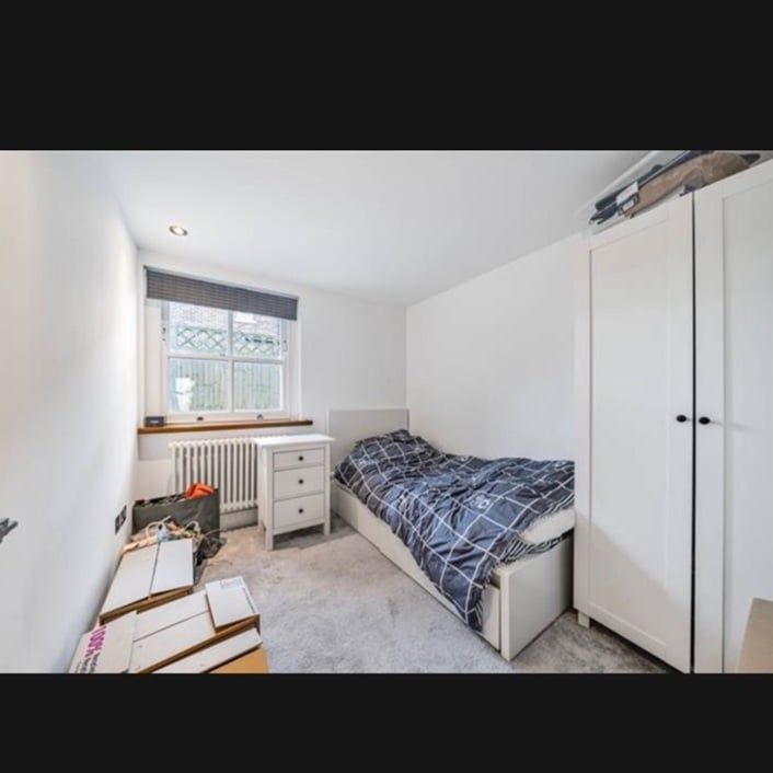 Room in a Shared Flat, Enmore Road, SE25 - Photo 2