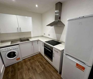 Crown House, Banbury, OX16 - Photo 6