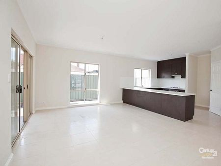 Four Bedroom Home Two Storey Home - Photo 5