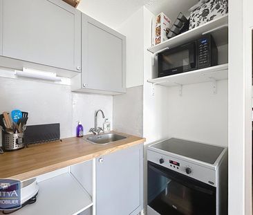 Location Appartement 1 pièce 30m² LYON 8ème - Photo 4