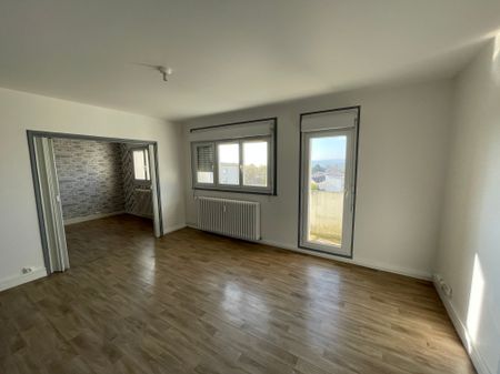 Location - Appartement T4 - 72 m² - Montbéliard - Photo 5