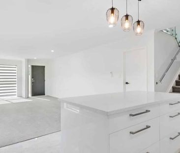 Spacious, Modern & Low-Maintenance Living in M... - Photo 2